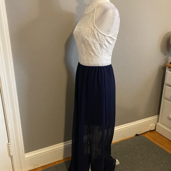 EUC dress! Only worn once - Picture 4 of 13